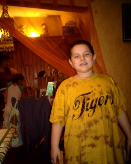 voici jonathan le fils de mon beau frere pat