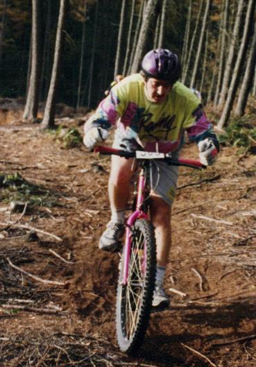 voici yvan sur son velo