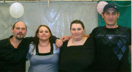 pierre , marie-france , marie-noel et albert .